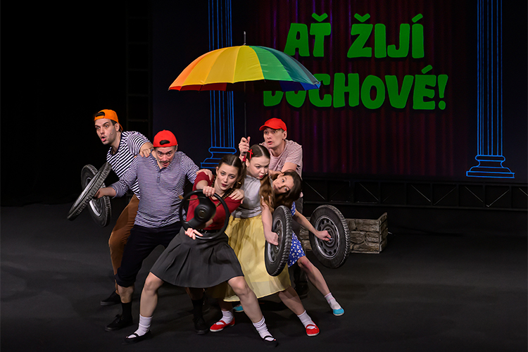 Ať žijí duchové!