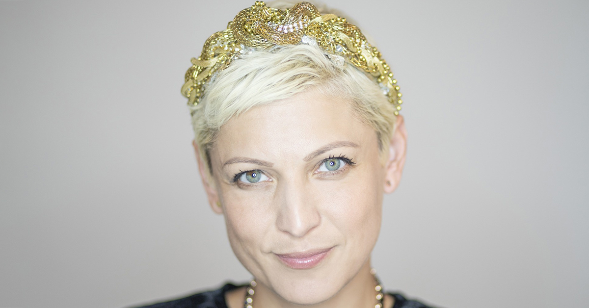 Adéla Elbel: První poločas rozpadu