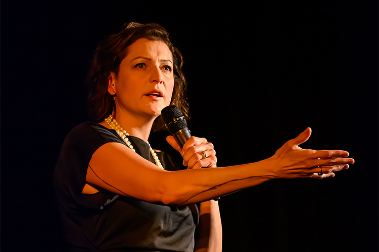 Adéla Elbel: Trojjediná