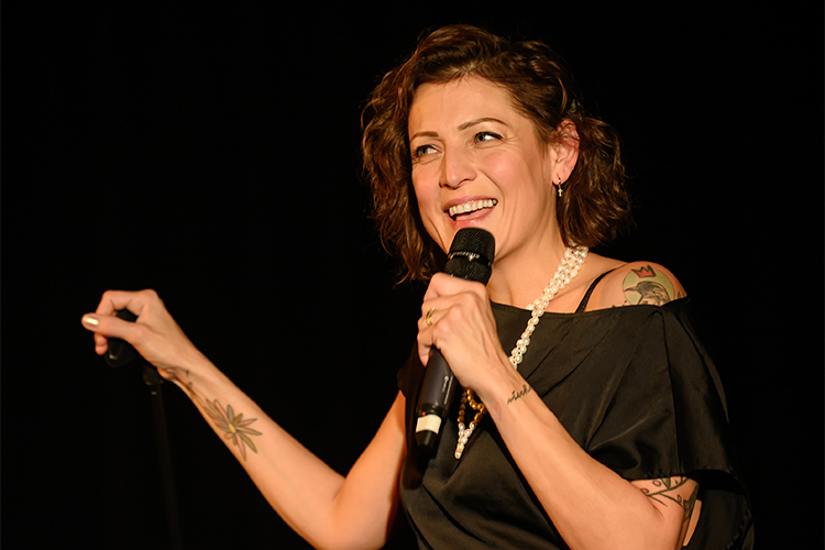 Adéla Elbel: Trojjediná