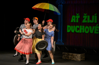 Ať žijí duchové!